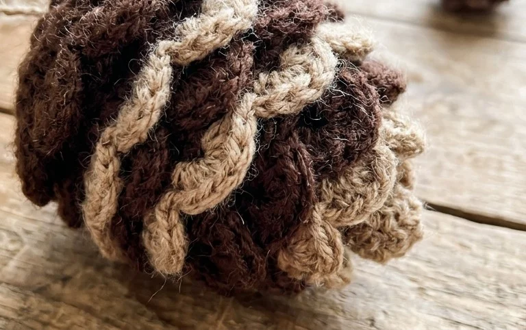 Easy way! Crochet Pine Cone Christmas Ornament